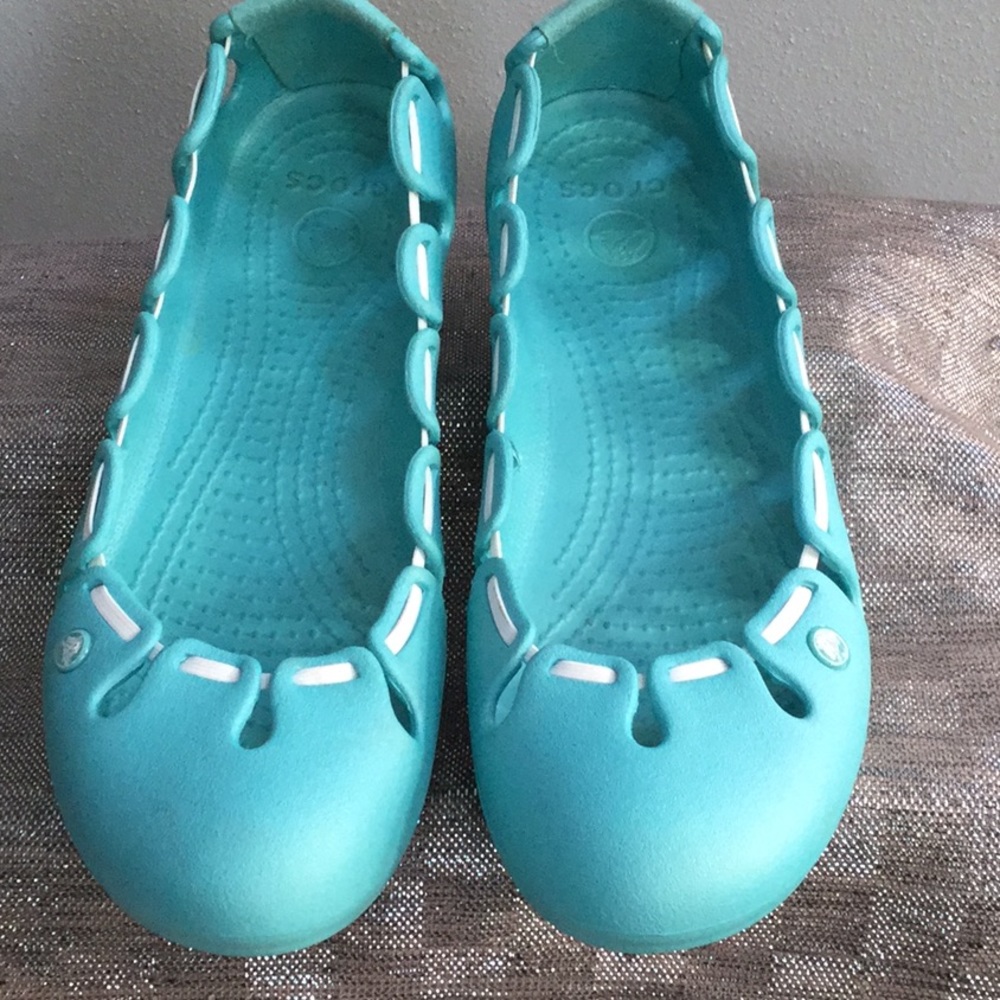 Crocs woman’s size 10 shoe aqua💙💙💙